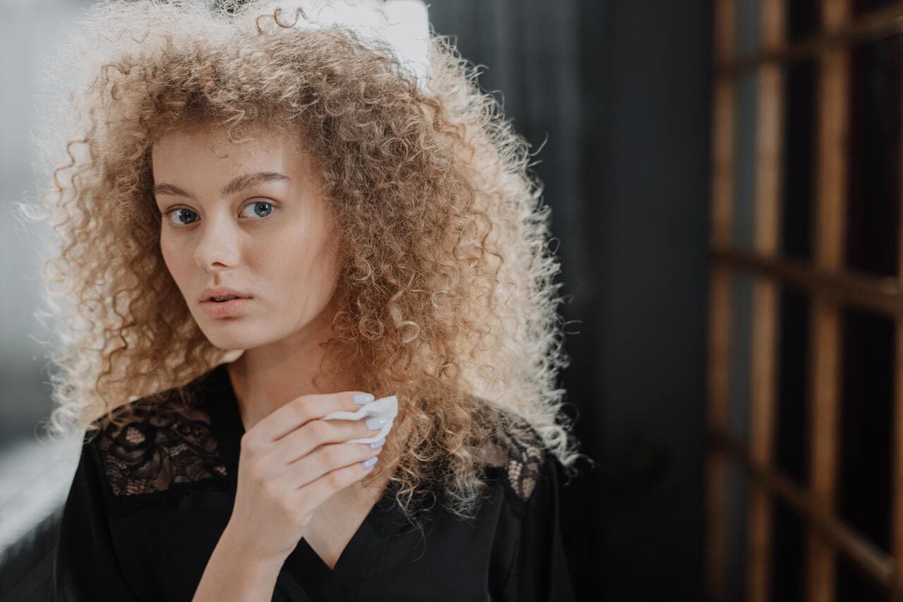 Cara Rumahan Untuk Mengecilkan Pori-Pori pada Wajah